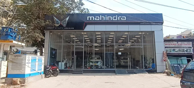Mahindra Automotive Manufacturers SUV Showroom – Suncity
